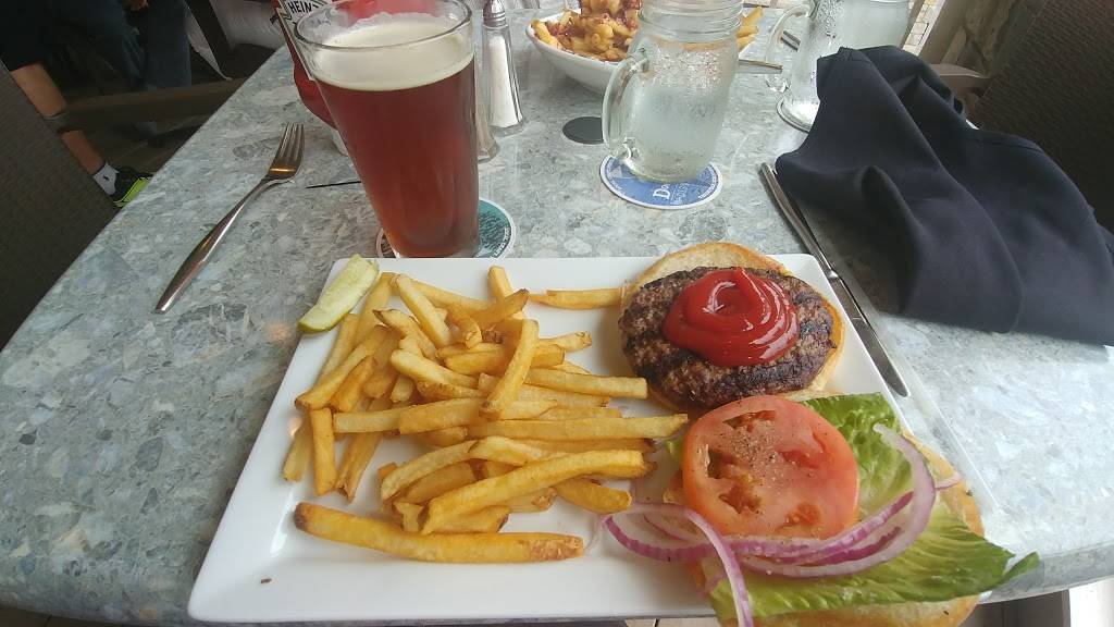 Junipers Gin Joint | restaurant | 4170 Main St, Fish Creek, WI 54212, USA | 9208682667 OR +1 920-868-2667