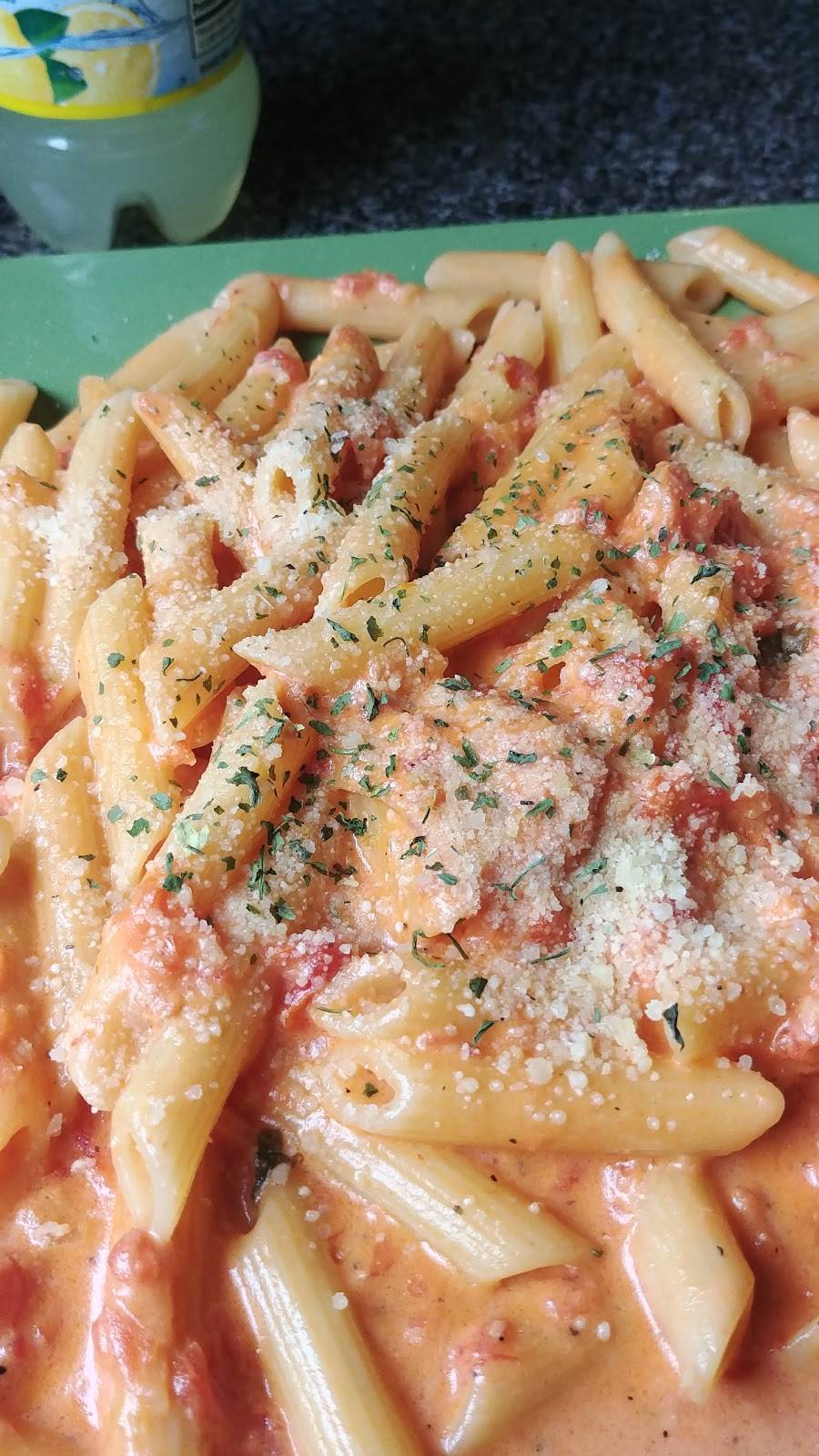 Luigis Pizzarama II | restaurant | 417 Township Line Rd, Elkins Park, PA 19027, USA | 2157582440 OR +1 215-758-2440