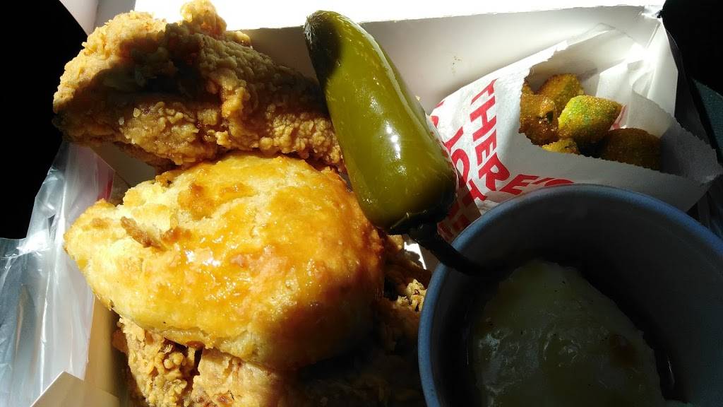 Churchs Chicken | restaurant | 1575 Gulf to Bay Blvd, Clearwater, FL 33755, USA | 7274616900 OR +1 727-461-6900