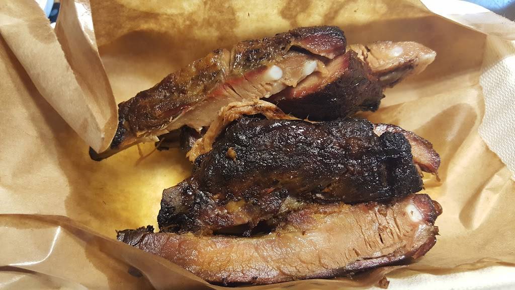 Dickeys Barbecue Pit | restaurant | 1090 Huntington Dr, Duarte, CA 91010, USA | 6262053990 OR +1 626-205-3990