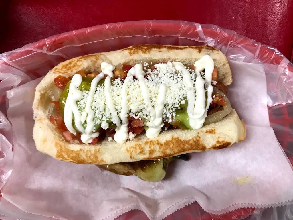 Lupitas Hot Dogs | restaurant | 16456 N 32nd St, Phoenix, AZ 85032, USA | 6022965645 OR +1 602-296-5645
