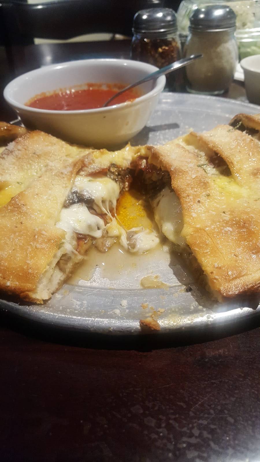 Jojos Pizza Kitchen | restaurant | 6237 Pats Ranch Road, Mira Loma, CA 91752, USA | 9517345656 OR +1 951-734-5656