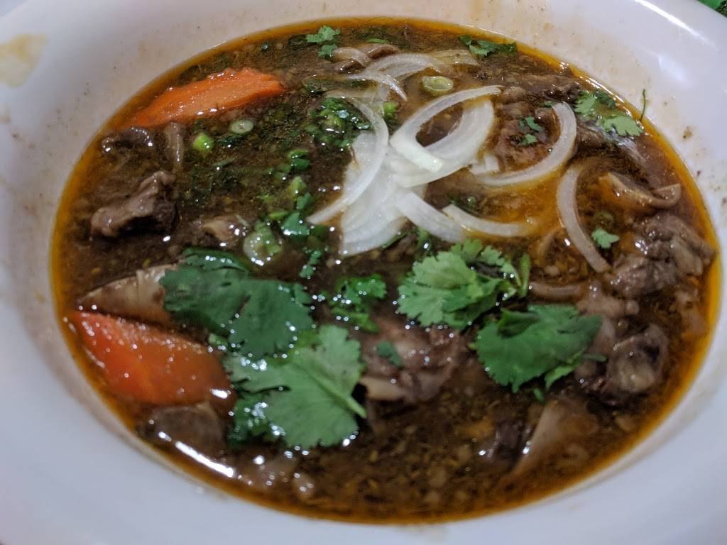 My Sisters Crawfish | restaurant | 272 Adams St, Dorchester, MA 02122, USA | 6172651100 OR +1 617-265-1100