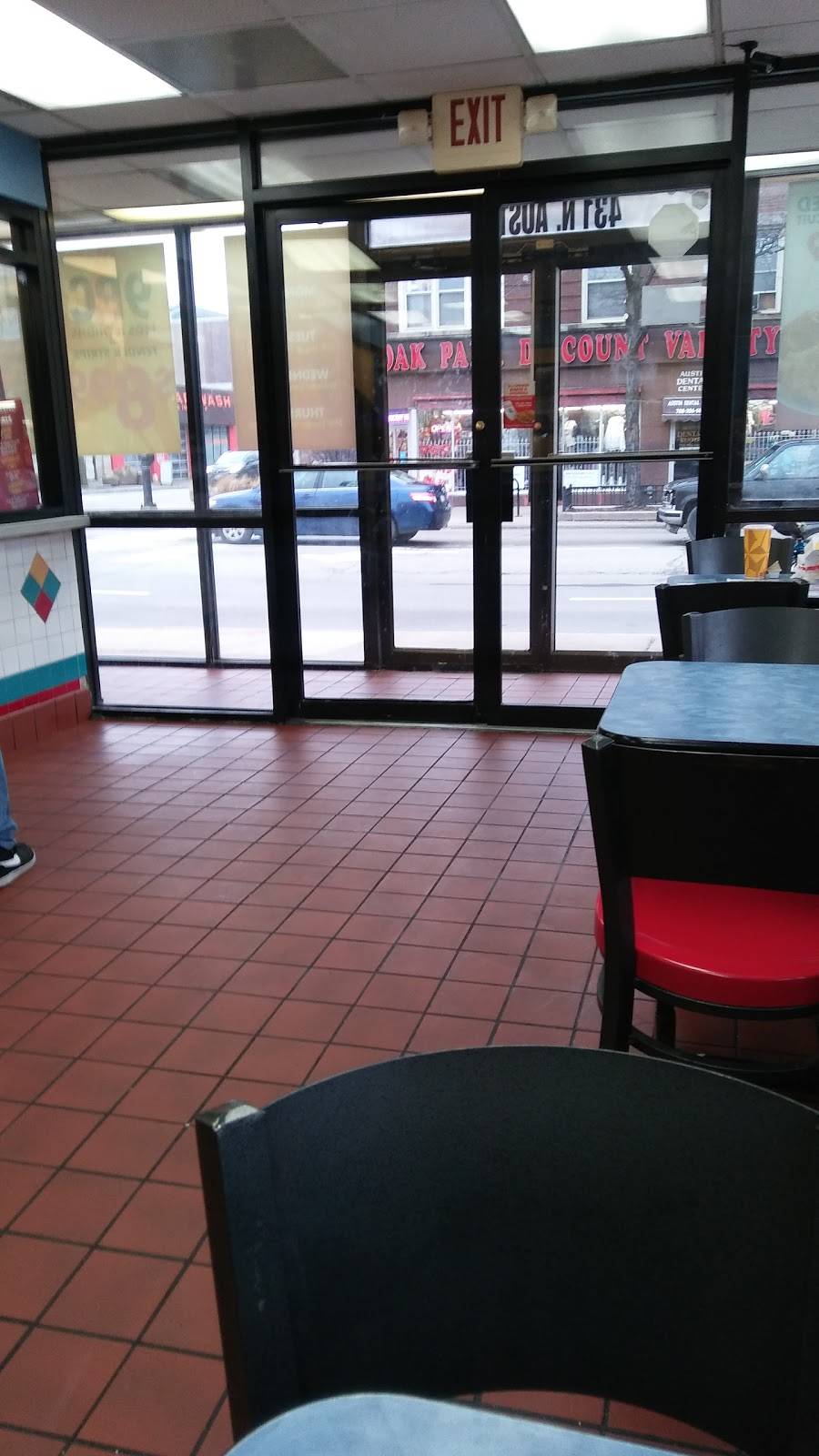 Churchs Chicken | restaurant | 431 N Austin Blvd, Chicago, IL 60644, USA | 7732610419 OR +1 773-261-0419