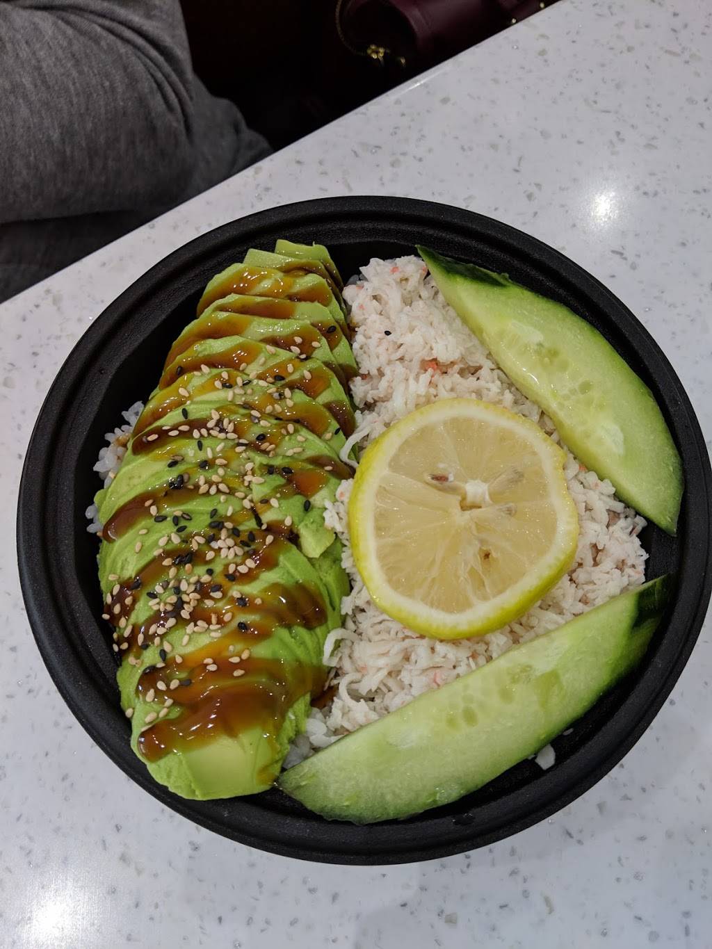 Yogis Grill | restaurant | 1245 W Chandler Blvd #4, Chandler, AZ 85224, USA | 4803987186 OR +1 480-398-7186