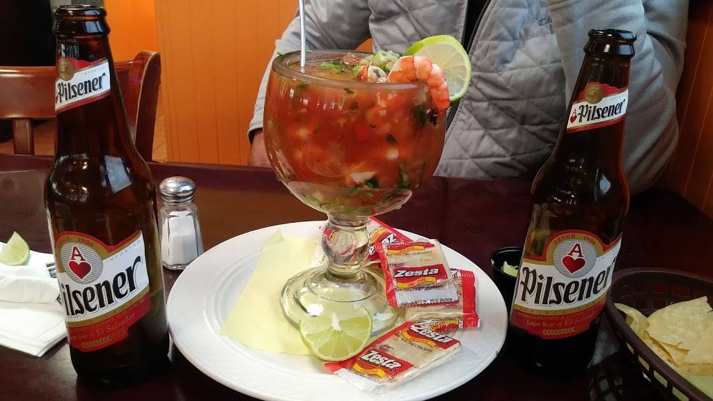 Pupuseria El Zunzal | restaurant | 2081 N Decatur Blvd, Las Vegas, NV 89108, USA | 7027785565 OR +1 702-778-5565