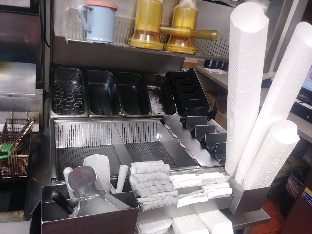 Jack in the Box | restaurant | 3907 Aldine Mail Rte Rd, Houston, TX 77039, USA | 2814422477 OR +1 281-442-2477