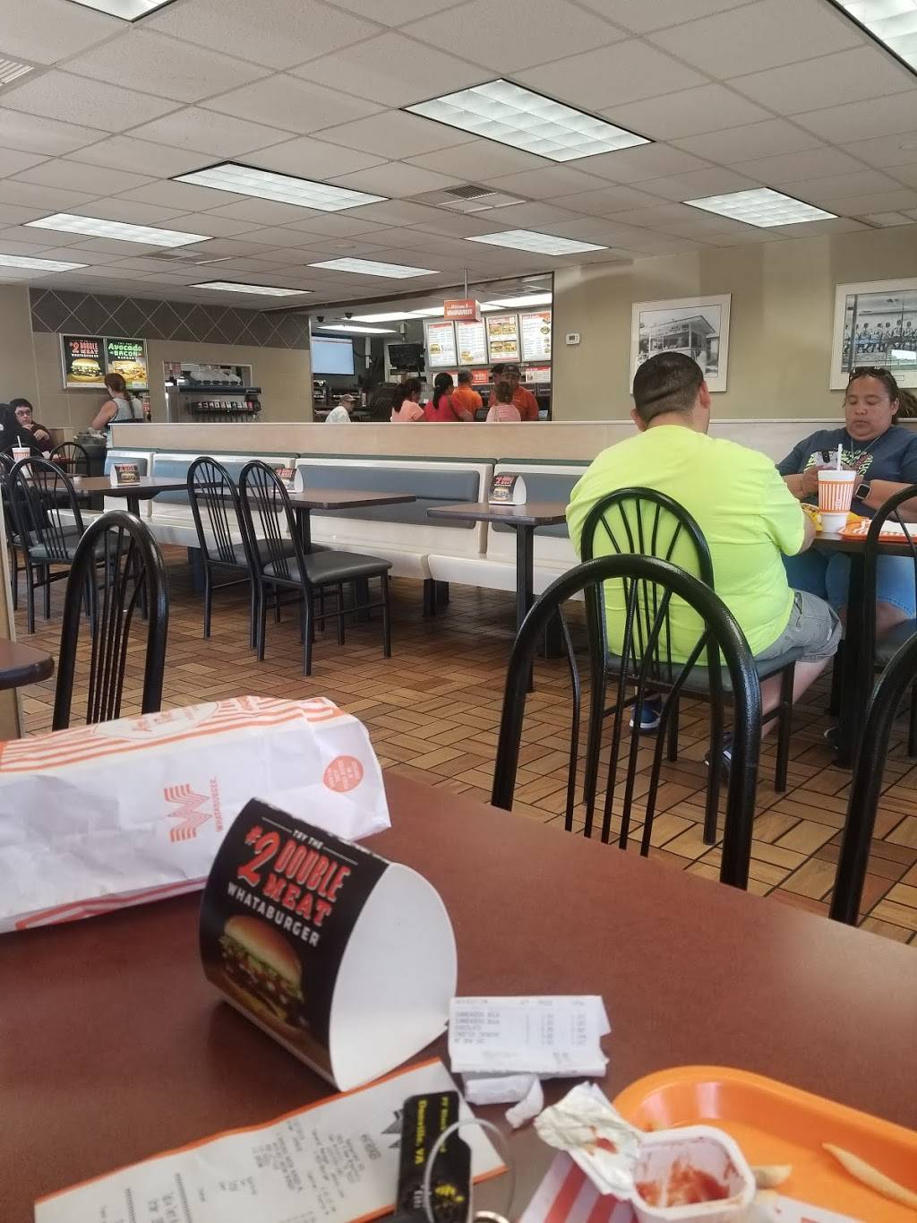 Whataburger | restaurant | 3500 S New Braunfels Ave, San Antonio, TX 78223, USA | 2105331467 OR +1 210-533-1467
