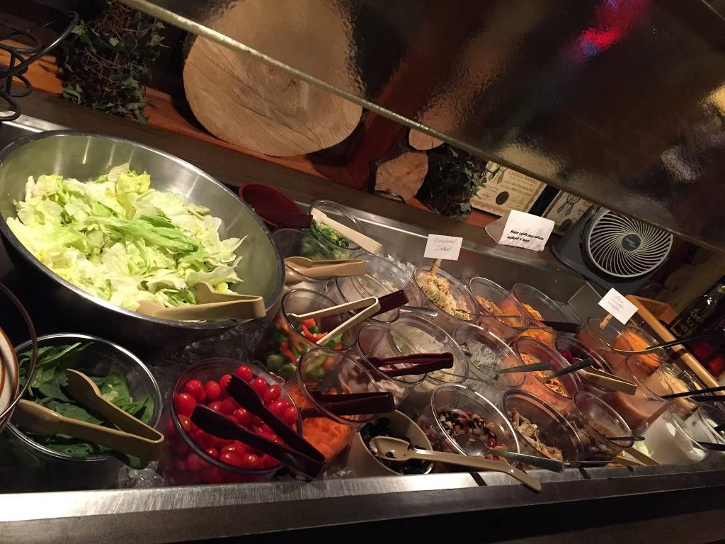 Old Rangers Inn | restaurant | 905 PA-390, Greentown, PA 18426, USA | 5706763905 OR +1 570-676-3905