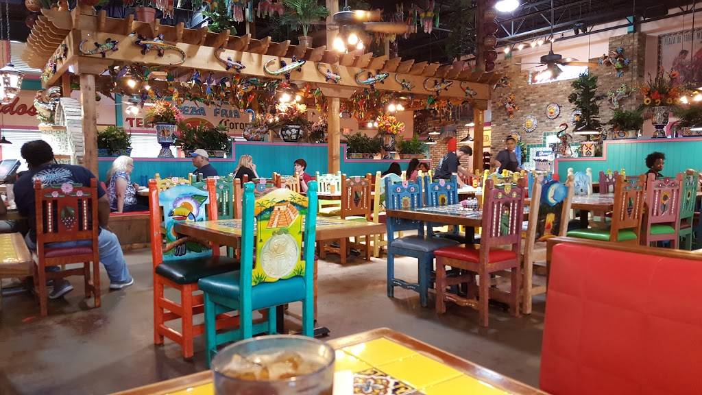 Los Tres Amigos | restaurant | 6106 NW Cache Rd, Lawton, OK 73505, USA | 5803533380 OR +1 580-353-3380