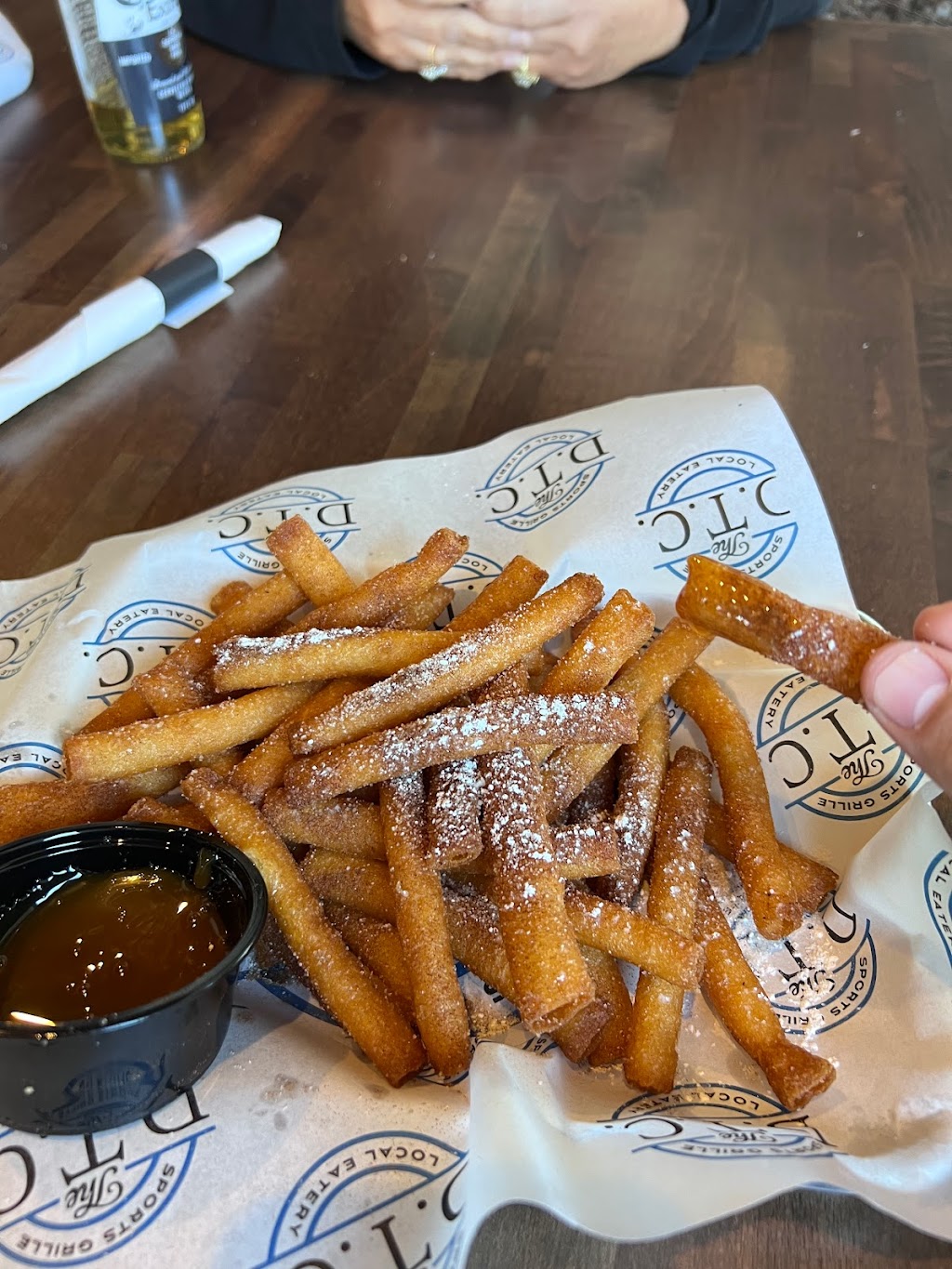 DTC Sports Grille | restaurant | 55 W Chicago St, Chandler, AZ 85225, USA | 4803971380 OR +1 480-397-1380