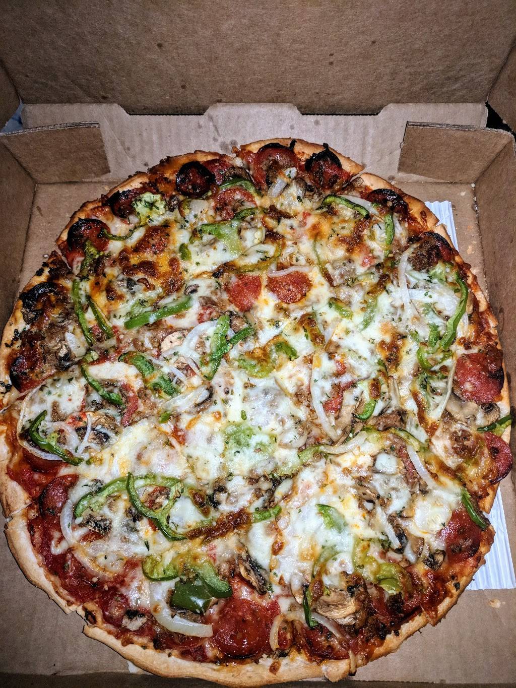 Carluccis Pizzeria | restaurant | 8757 Smoky Row Rd, Powell, OH 43065, USA | 6147641611 OR +1 614-764-1611