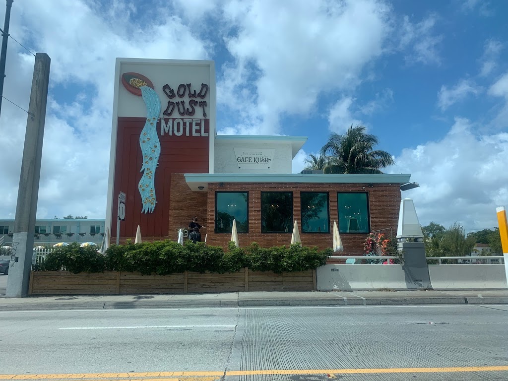 Cafe Kush | restaurant | 7700 Biscayne Blvd, Miami, FL 33138, USA | 3059854764 OR +1 305-985-4764