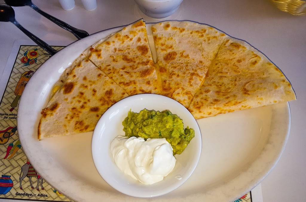 Pepper Garcias | restaurant | 3301 Terminal Dr, Santa Maria, CA 93455, USA | 8059284088 OR +1 805-928-4088