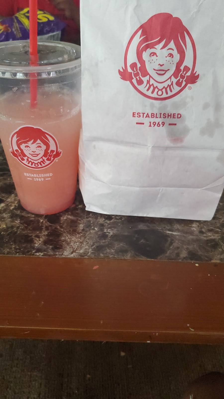 Wendys | restaurant | 4101 South Market St, Youngstown, OH 44512, USA | 3307820221 OR +1 330-782-0221