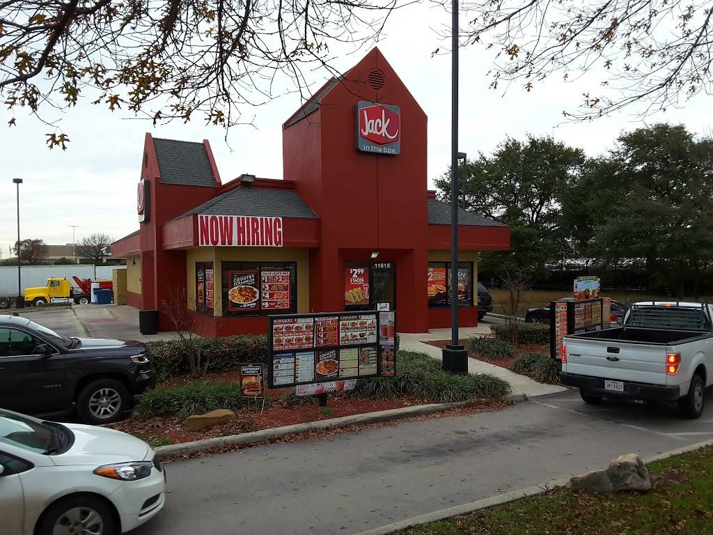 Jack in the Box | restaurant | 11615 N, I-35, San Antonio, TX 78233, USA | 2109679255 OR +1 210-967-9255
