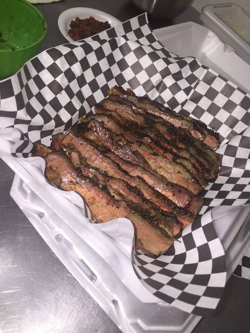 TJs Backyard BBQ | restaurant | 1731 Melrose Ave NW, Roanoke, VA 24017, USA | 5403441801 OR +1 540-344-1801