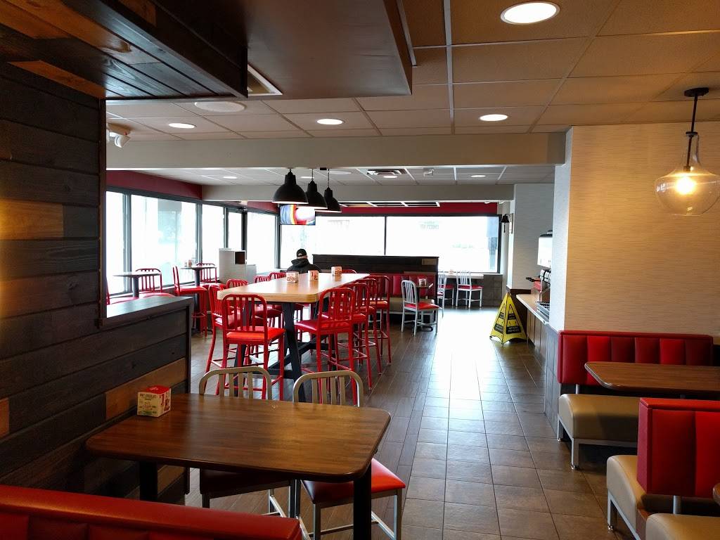 Arbys | restaurant | 5150 N High St, Columbus, OH 43214, USA | 6148852944 OR +1 614-885-2944