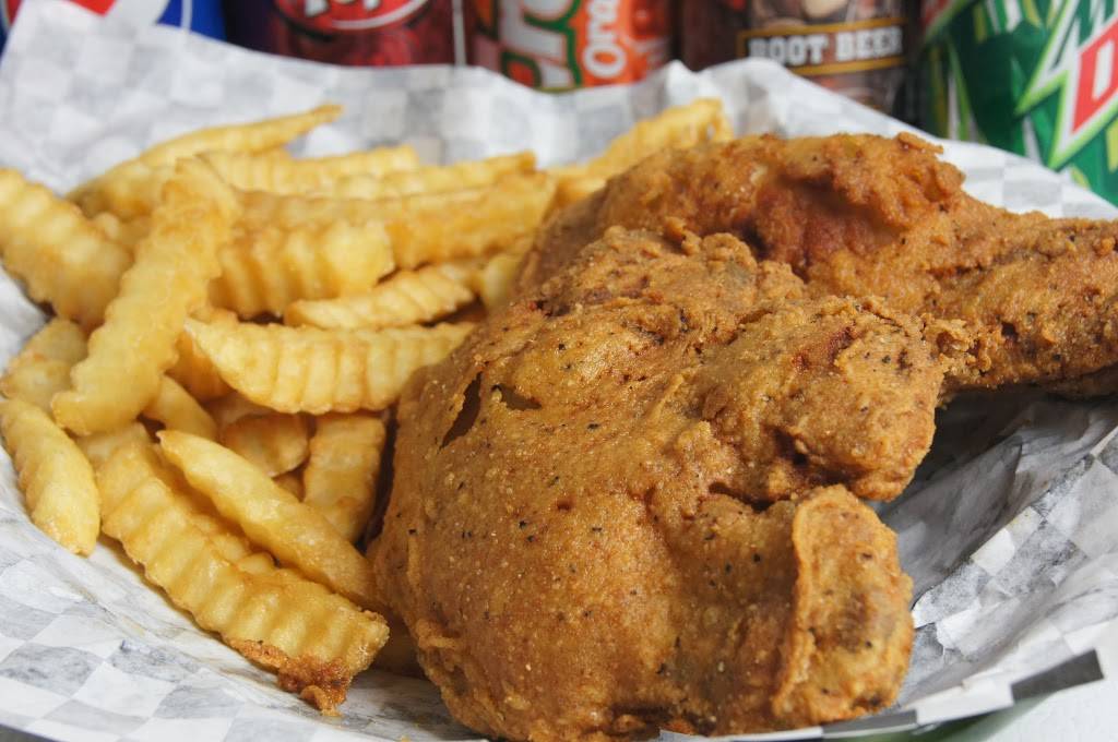 Fish n Wingz | restaurant | 9002 E 42nd St, Indianapolis, IN 46235, USA | 3178950015 OR +1 317-895-0015