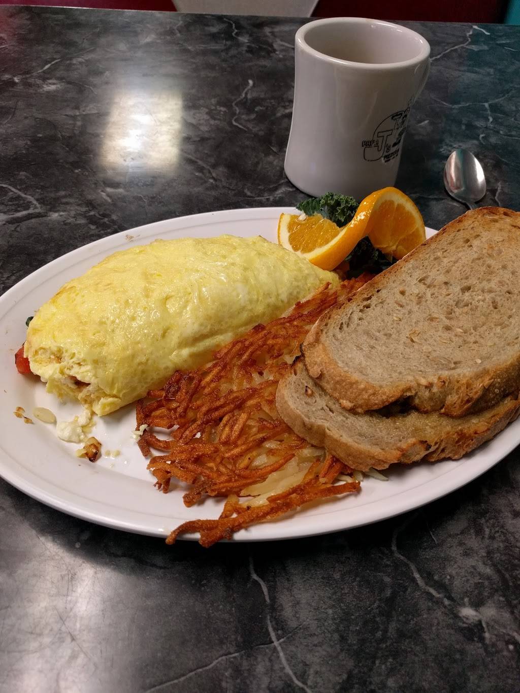 Papa Js Pizzeria & Diner | restaurant | 10583 Main St, Honor, MI 49640, USA | 2313257070 OR +1 231-325-7070