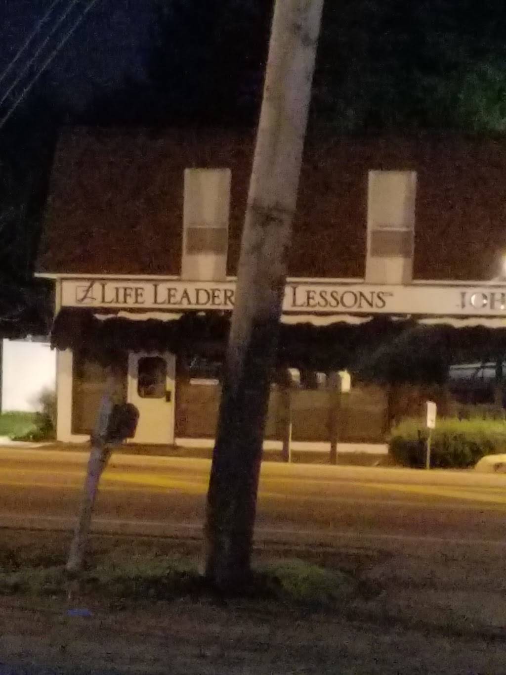 Circle K | meal takeaway | 14857 Chillicothe Rd, Novelty, OH 44072, USA | 4403381732 OR +1 440-338-1732