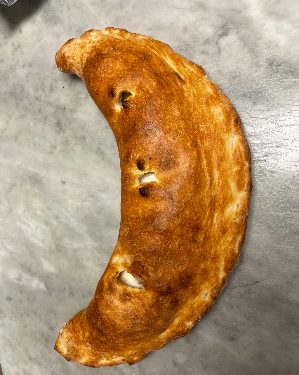 Familia Pizza | restaurant | 739 Linden St, Bethlehem, PA 18018, USA | 6104194026 OR +1 610-419-4026