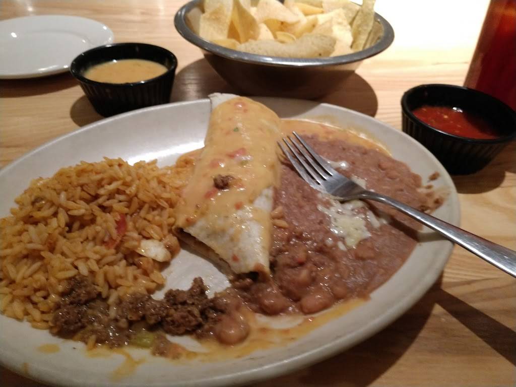 El Chico Cafe | restaurant | Sooner Fashion Mall, 3439 W Main St, Norman, OK 73072, USA | 4053602146 OR +1 405-360-2146