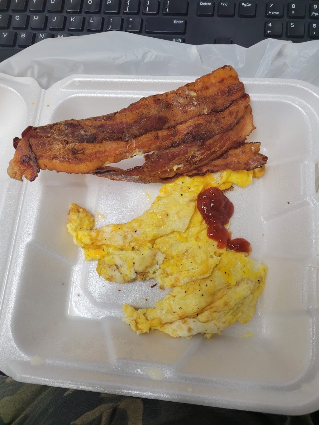 Frescos Bagels | bakery | 57 NJ-23, Pequannock Township, NJ 07440, USA | 9736336616 OR +1 973-633-6616