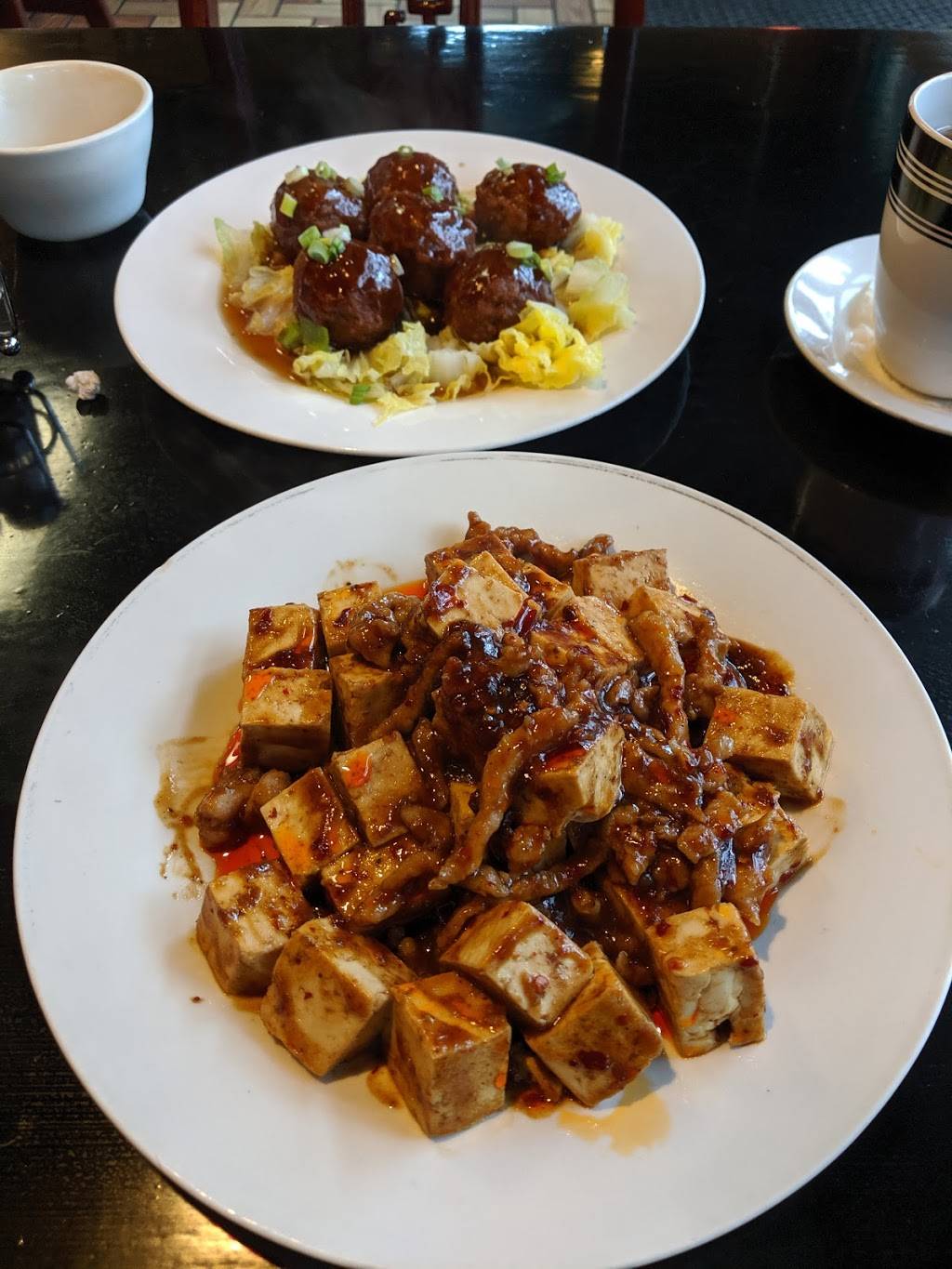 Bao Bao Chinese Bistro | restaurant | 2101 W Chesterfield St Unit A104, Springfield, MO 65807, USA | 4178777505 OR +1 417-877-7505