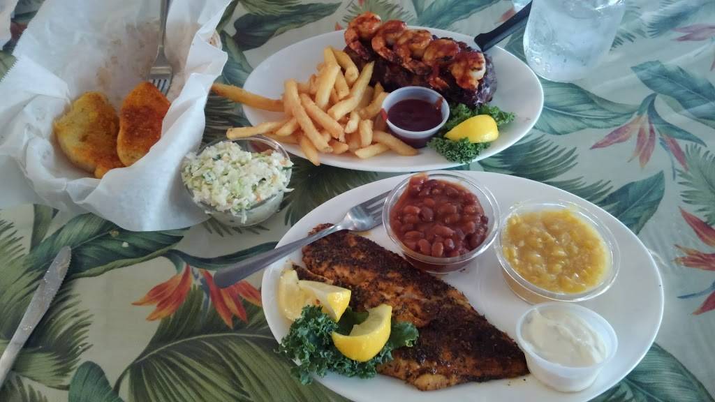 Salt Water Cowboys | restaurant | 299 Dondanville Rd, St. Augustine, FL 32080, USA | 9044712332 OR +1 904-471-2332