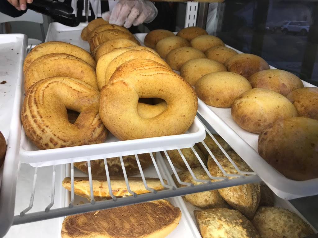 Bellas Bakery & Cafe | bakery | 1389 Hempstead Turnpike, Elmont, NY 11003, USA | 5165026442 OR +1 516-502-6442