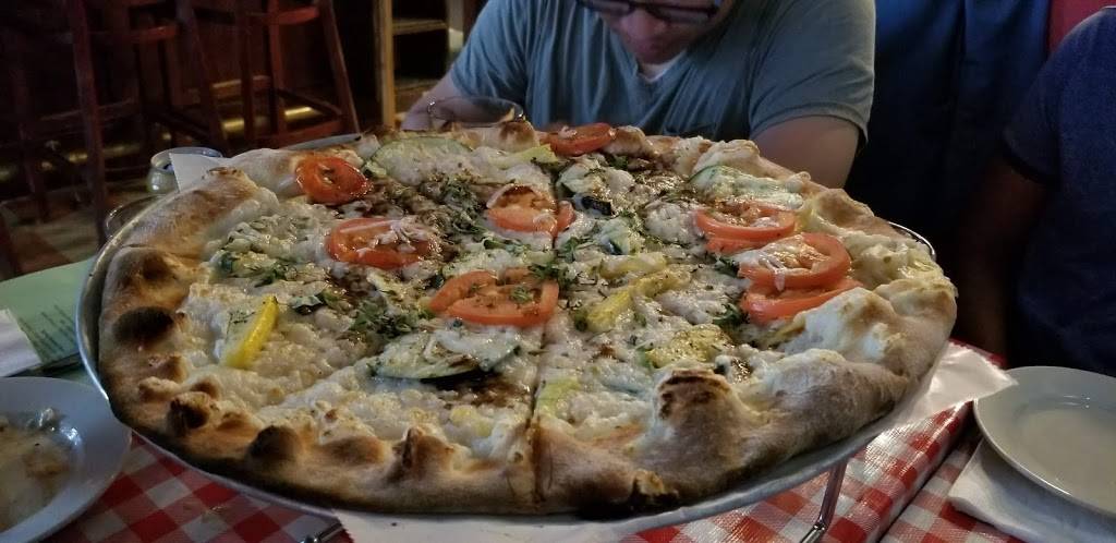 Pizzeria Paradiso | restaurant | 12 Crafts Ave, Northampton, MA 01060, USA | 4135861468 OR +1 413-586-1468