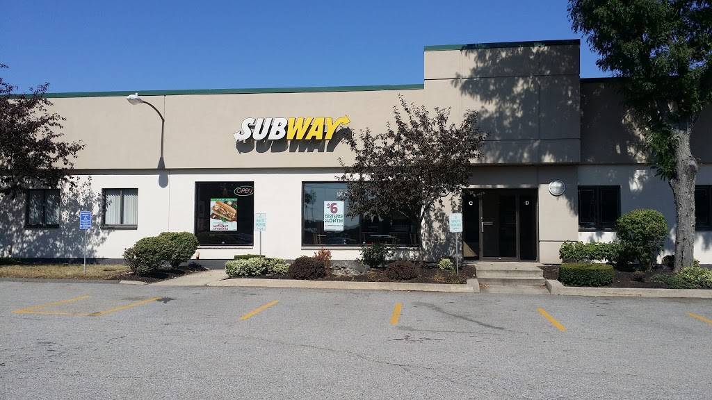 Subway | restaurant | 6204, 150-C, New Boston St, Woburn, MA 01801, USA | 7815690550 OR +1 781-569-0550
