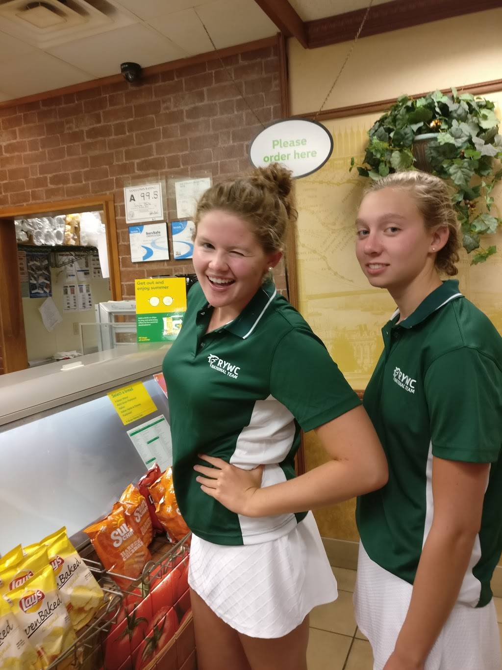 Subway | restaurant | 5400 S Miami Blvd, Durham, NC 27703, USA | 9199911800 OR +1 919-991-1800