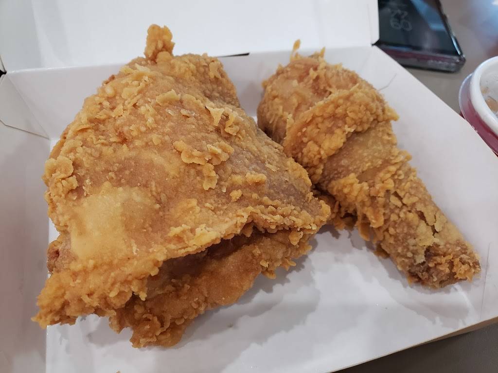 Jollibee | restaurant | 2030 Diamond Blvd #45, Concord, CA 94520, USA | 9256098476 OR +1 925-609-8476