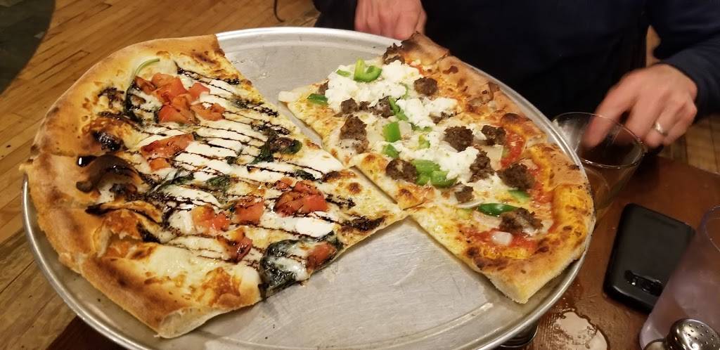 Flatbread Company | restaurant | 138 Congress Street, Portsmouth, NH 03801, USA | 6034367888 OR +1 603-436-7888