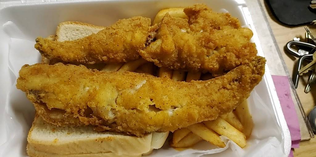 Strictly Seafood | restaurant | 1707 Cecil B. Moore Ave, Philadelphia, PA 19121, USA | 2152323333 OR +1 215-232-3333