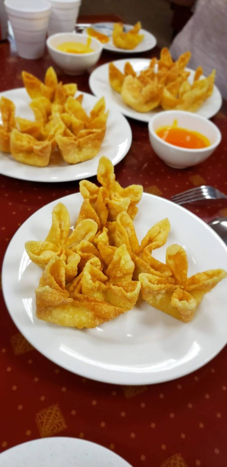 King House | restaurant | 300 N Maple St B, Ellsworth, WI 54011, USA | 7152735899 OR +1 715-273-5899