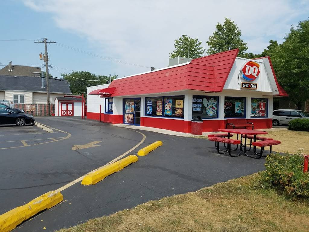 Dairy Queen | restaurant | 5636 W Irving Pk Rd, Chicago, IL 60634, USA | 7732826155 OR +1 773-282-6155