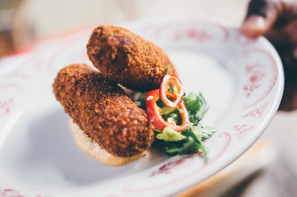 27 Restaurant & Bar | restaurant | 2727 Indian Creek Dr, Miami Beach, FL 33140, USA | 7864767020 OR +1 786-476-7020