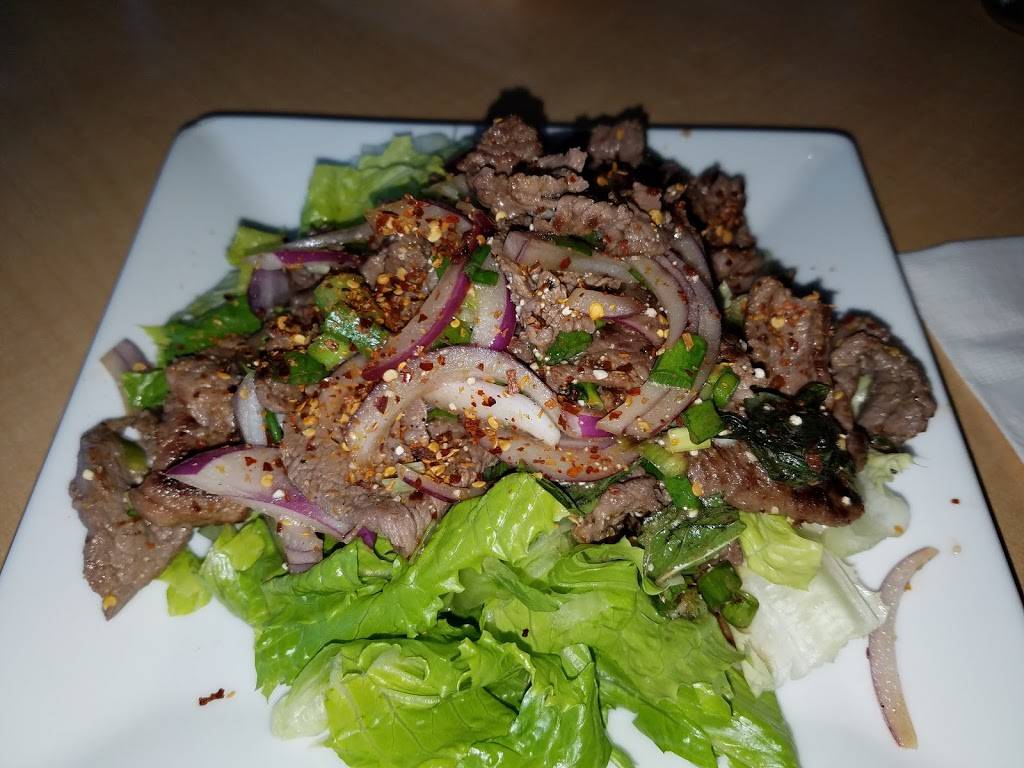 Tipp Thai Cuisine | restaurant | 1778 Piner Rd, Santa Rosa, CA 95403, USA | 7075425772 OR +1 707-542-5772