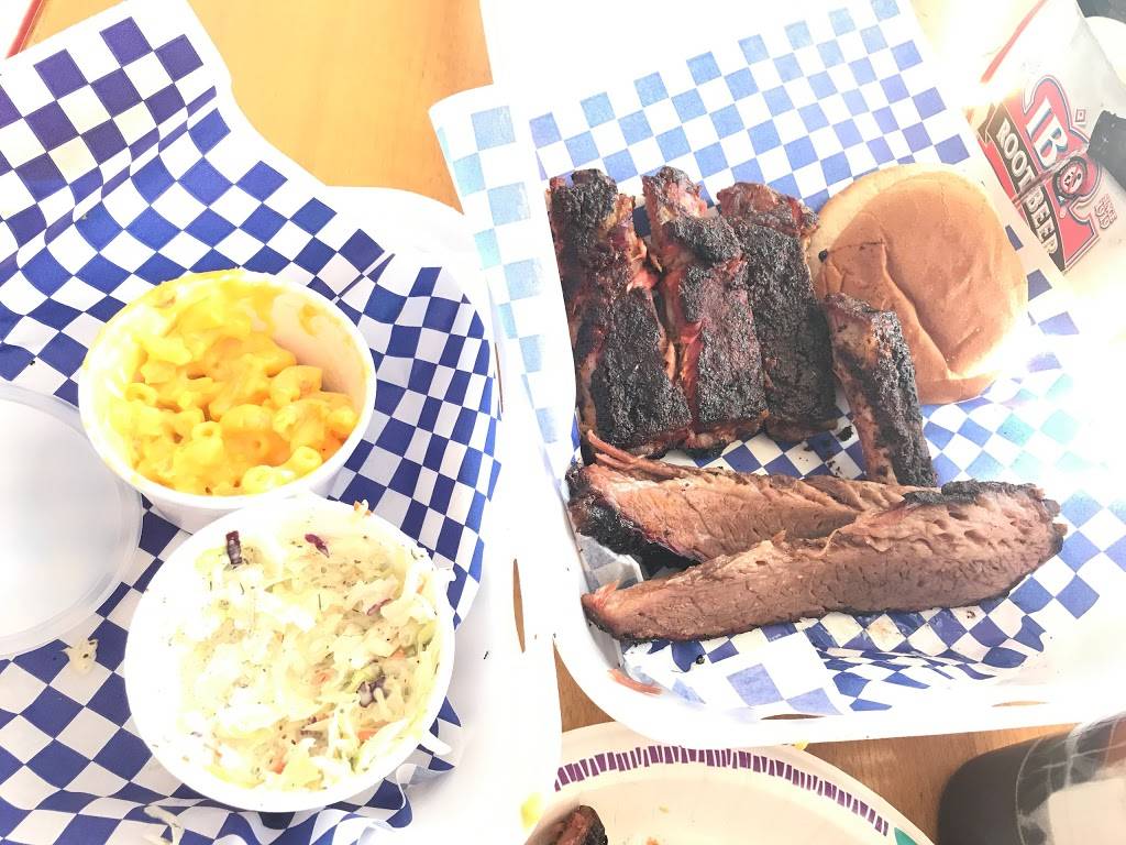 Andrews BBQ | restaurant | 730 E Guadalupe Rd #101, Tempe, AZ 85283, USA | 4802444227 OR +1 480-244-4227