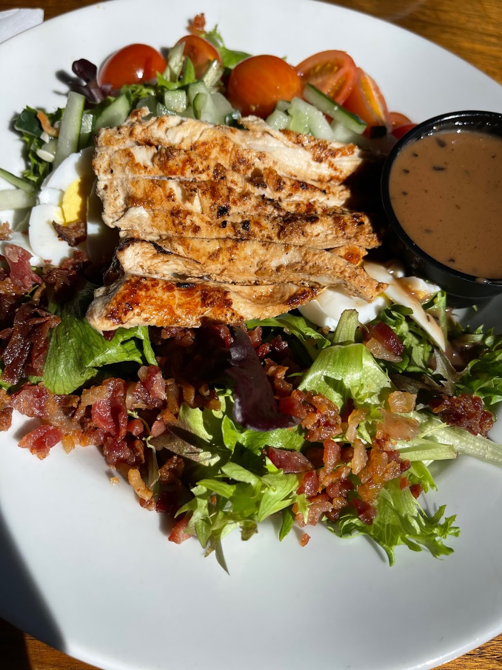 TBonz Gill & Grill | restaurant | 80 N Market St, Charleston, SC 29401, USA | 8435772511 OR +1 843-577-2511