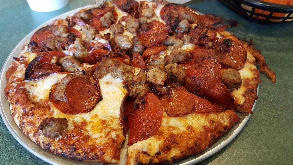 Round Table Pizza | meal delivery | 1084 Foster City Blvd, Foster City, CA 94404, USA | 6503417457 OR +1 650-341-7457