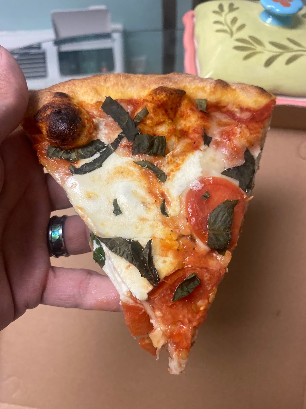 Alba Pizza & Cafe | restaurant | 650 Mandalay Ave, Clearwater Beach, FL 33767, USA | 7274472020 OR +1 727-447-2020