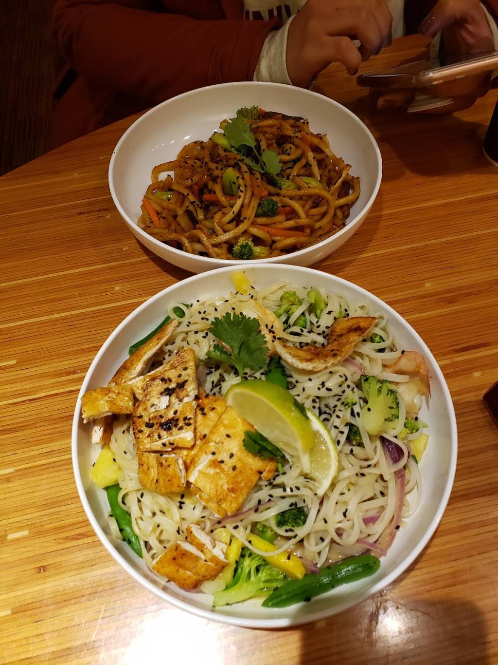 Noodles & Company | restaurant | 996 Old Country Rd, Garden City, NY 11530, USA | 5167944942 OR +1 516-794-4942