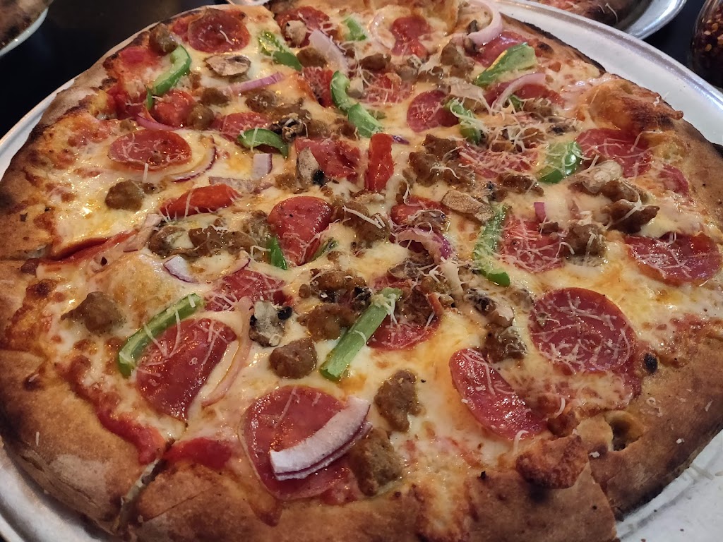 Bella Luna Pizzeria | restaurant | 121 W Main St, Trinidad, CO 81082, USA | 7198462750 OR +1 719-846-2750