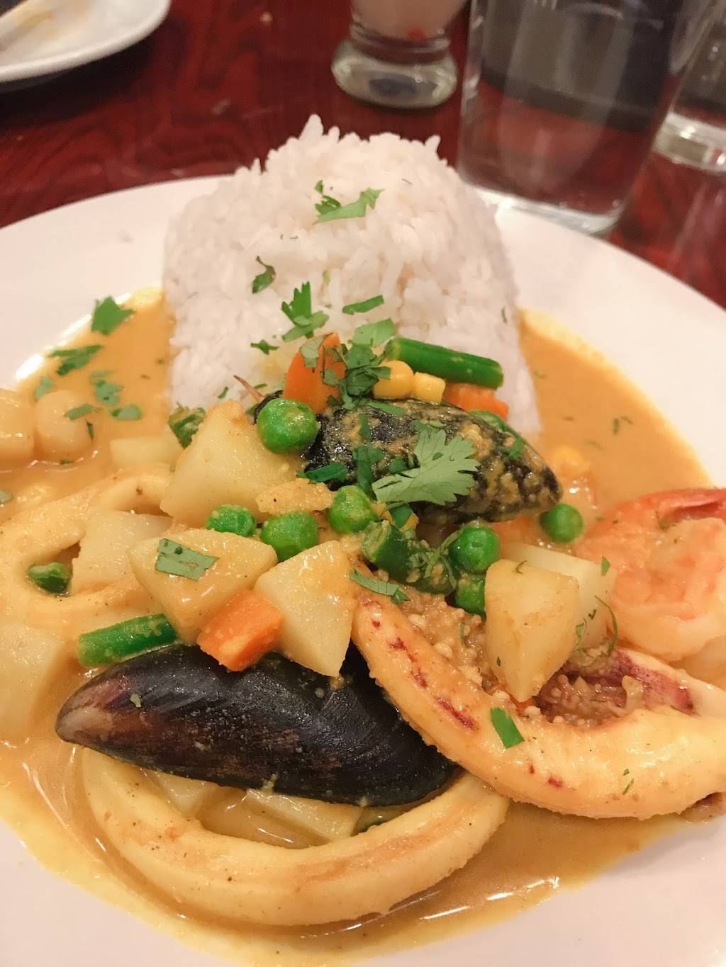 Cebiche Highlands | cafe | 2257 W 32nd Ave, Denver, CO 80211, USA | 3034551880 OR +1 303-455-1880