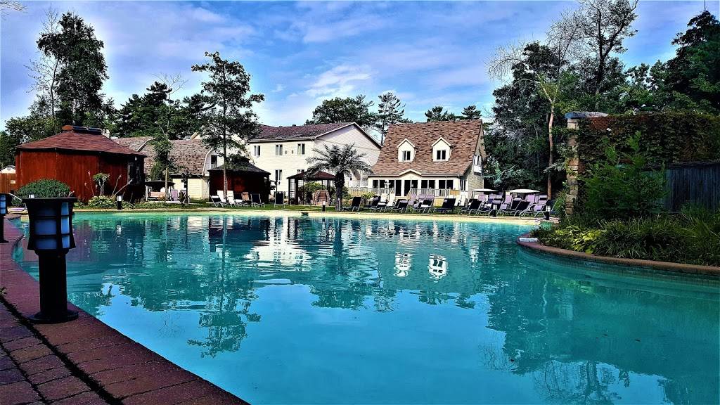 LOasis De Lile | restaurant | 25 Chemin des Îles-Yale, Saint-Eustache, QC J7P 5M6, Canada | 4504720263 OR +1 450-472-0263