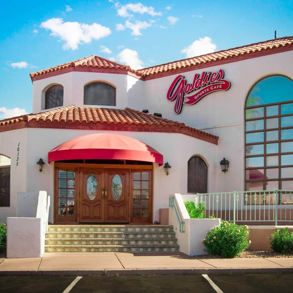 Goldies Sports Cafe | cafe | 10135 E Vía Linda, Scottsdale, AZ 85258, USA | 4804516269 OR +1 480-451-6269